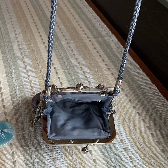 💎NWT‼️ Timeless 2-way Kiss-lock Beaded Evening Bag - shades of gray ✨✨✨ - Picture 3 of 8